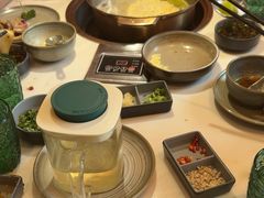 -喃喃椰·糟粕醋·椰子鸡火锅(七堡花园店)