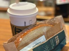 -星巴克(静安嘉里中心B2店)