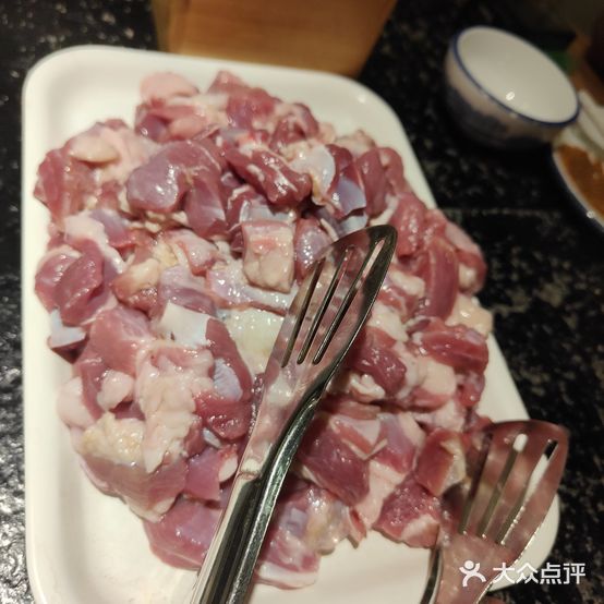 聚虎堂碳烤羊腿烤鸽子(闵庄南路店)