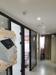 -咪咪专业脱毛连锁机构