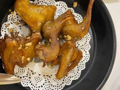 沙姜乳鸽-东江渔村(皇悦店)