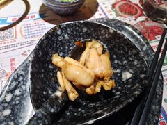 -新哥老官·畅吃123·美蛙世界(苏宁广场店)