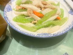 -芙蓉·艳阳餐厅(南口店)