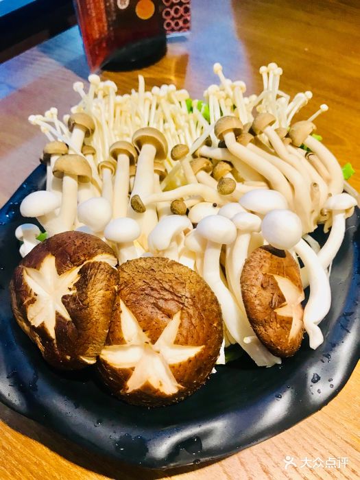 呷哺呷哺(立丰购物广场店)菌类拼盘图片 - 第1张