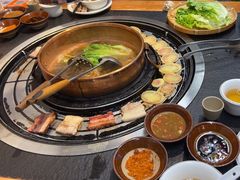 -阿山卓·野生菌火锅·纳西火塘烤肉