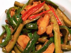 黄瓜炒鲍鱼-荟廷·晶萃(陆家嘴尚悦湾店)