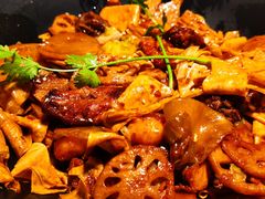 -风光老灶麻辣香锅(大成路翠微百货店)
