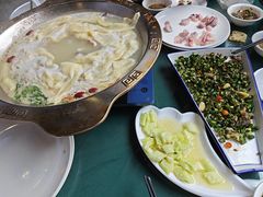 -颜氏双江清水鱼一养身火锅(磁器口店)