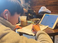 -星巴克臻选(上海长风大悦城店)