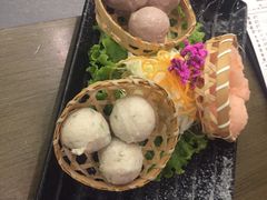 -湊湊火锅·茶憩(打浦桥日月光店)