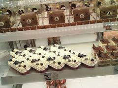 零售区-好利来(光华中心店)
