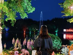 -王府井奥莱棋盘山小镇