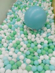 -孩子王(万达广场店)