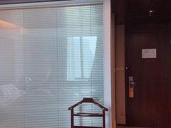 -上海龙之梦万丽酒店