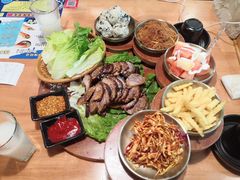 -肥肥虾庄·金牌油焖大虾(杨园滨江时代walk店)
