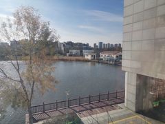 -天津梅江中心皇冠假日酒店