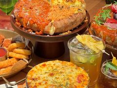 -Dragon Pizza•圆脸龙披萨·牛排餐厅