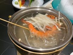 -鼎泰亨·海鲜牛肉餐厅(滨江店)