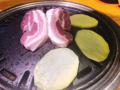 -唯成•韩国炭火烤肉 유성고기