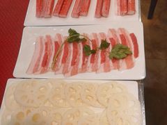 -毛椒火辣鲜货火锅