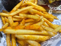 -TRIPS BURGER(大钟寺店)