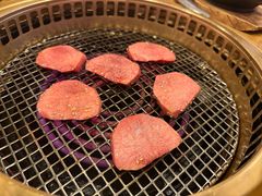 -炼火烤肉店