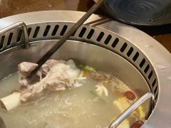 -阿二骨煲(新天地店)