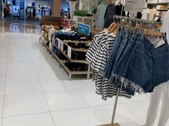 -优衣库(长沙雨花亭凯德广场店)