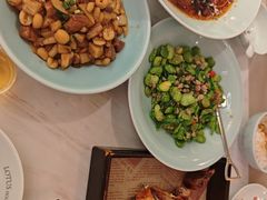 -荷花亭·湖北融合菜(中商广场店)