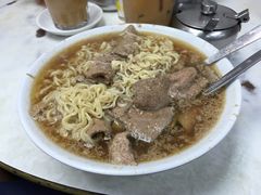 潤牛麵-维记咖啡粉面(福荣街店)