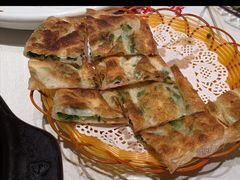 葱花飞饼-钱塘秋荷(开鲁路店)