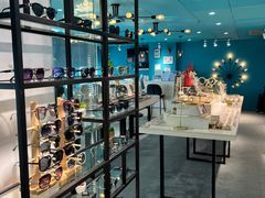 -Trend1881视光·蔡司视觉(领展广场店)