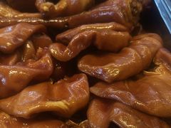 -老鼎万春卤菜(五代传承创始老店)