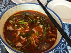 -桥香园过桥米线(国贸店)