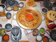 -哥老官重庆美蛙鱼头(五角场合生汇店)