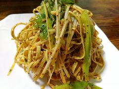 -清真新疆叶尔羌烤肉店(新香洲店)