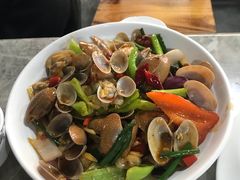 -四川小胡子海鲜(丁村万人海鲜广场店)