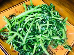 -燕兵眉州肥肠鱼饭店