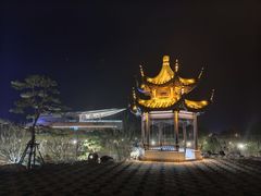 -上海滴水湖皇冠假日酒店