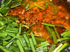 小鲜肉米线-八月美食小馆(银泰城总店)