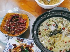 -记忆湘菜馆(芙蓉镇店)