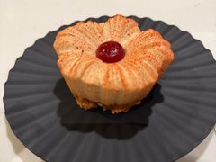 -潮一不贰·法式甜品·生日蛋糕·西式简餐(外滩店)