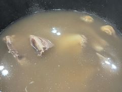 土茯苓鸽汤-皇鸽餐厅(长命水分店)