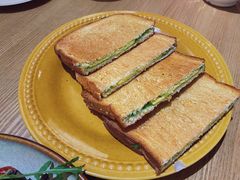 咖椰吐司-HELLO 27 意面·沙拉·帕尼尼