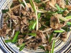 银芽炒牛肉-有喜屋·深夜食堂(北京西路店)