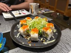 三文鱼油梨卷-昱匠·日本料理(金融街店)