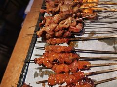 -喝丢一只鞋海鲜烧烤·海肠捞饭(东关街店)