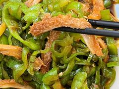 -胡子饮食店