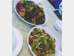 -维吾尔餐厅(宜山路店)