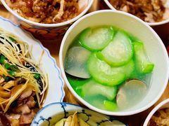 -阿英卤肉饭